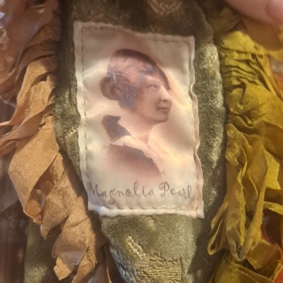 Magnolia Pearl Orange and Green Shoulder Bag with Fringe - Picture 4 of 9